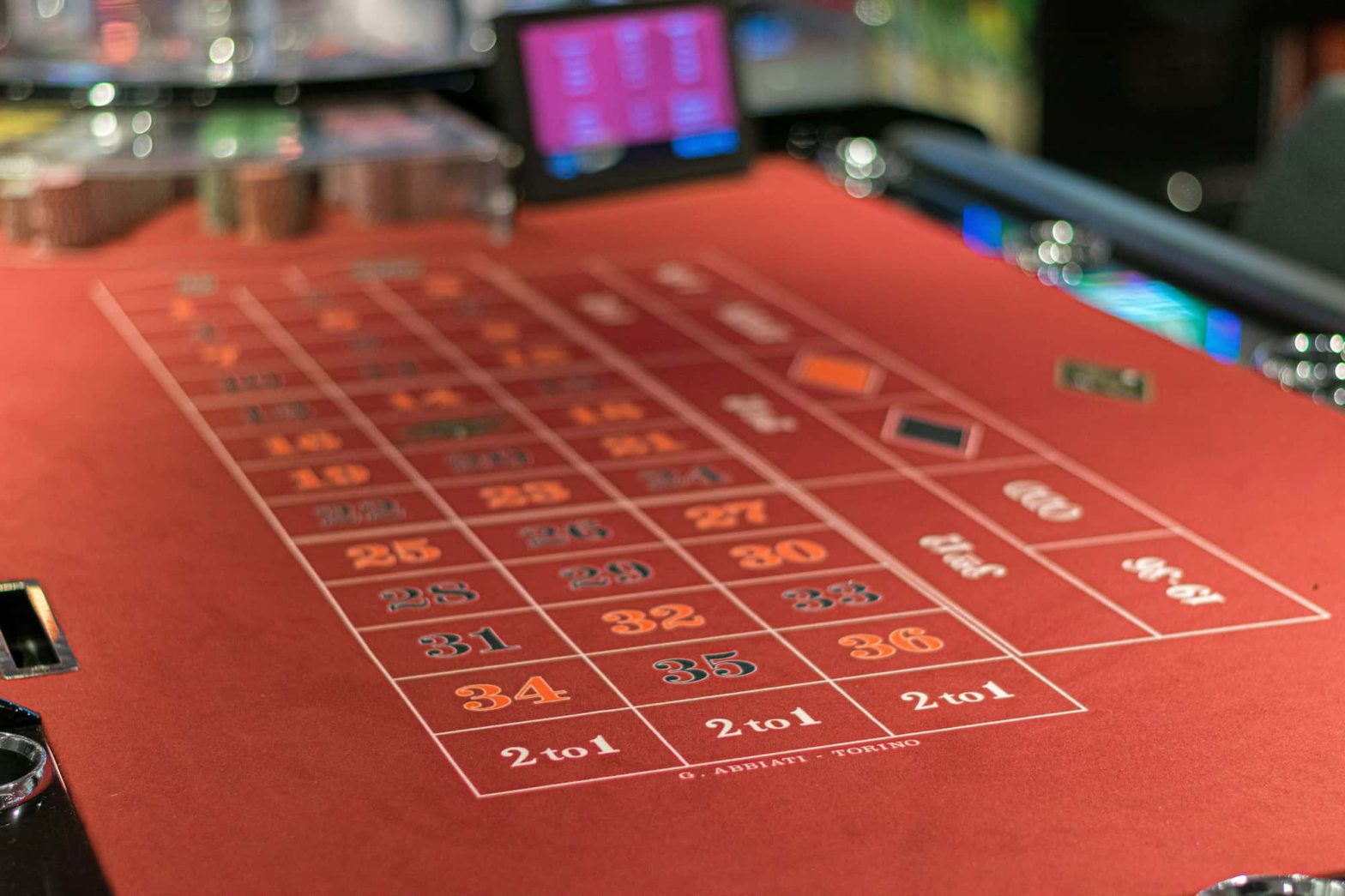 Licensed vs. Original Slot Themes
